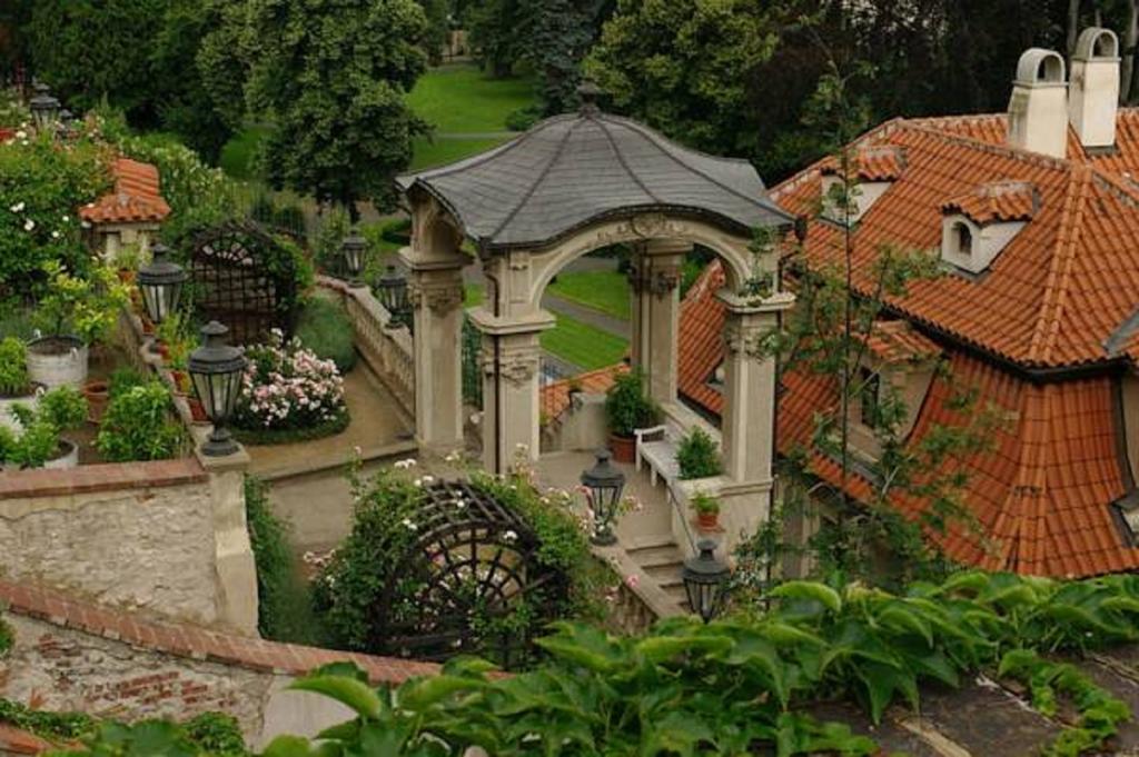Apartment Dum U Cerneho Beranka Прага Номер фото